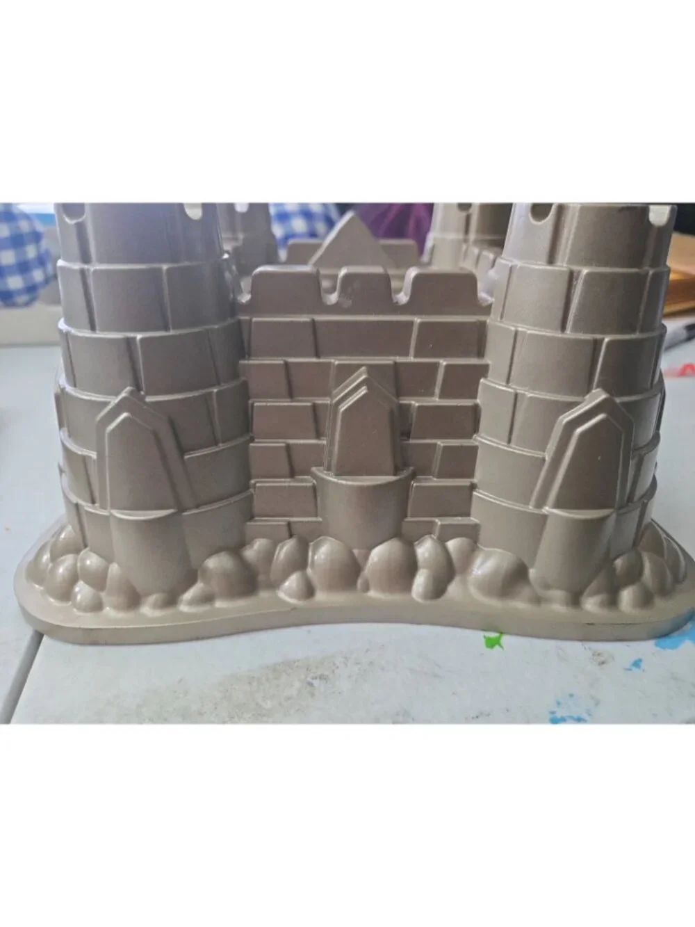 Nordic Ware Castle Bundt Cake Pan Gold 10 Cups USA